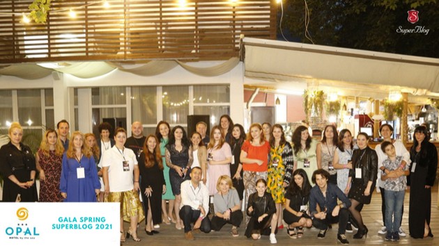 Superbloggerii au sarbatorit la mare, la mult-asteptata Gala offline