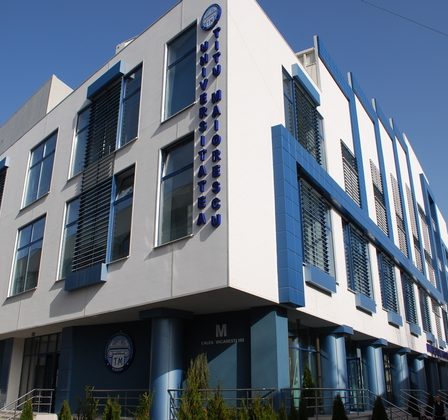 Universitatea Titu Maiorescu isi asteapta noua promotie de studenti cu cele mai mari investitii dintre toate universitatile private