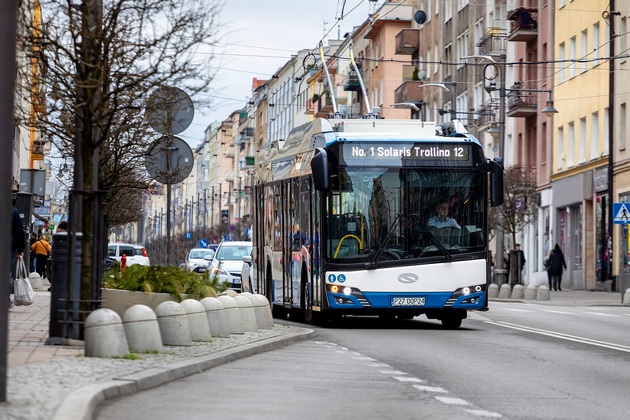 Solaris anunta finalizarea livrarilor de vehicule electrice pentru transport public la Craiova si Medias