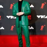 LEWIS HAMILTON A PURTAT ITEM-URI DIN COLECTIA TOMMYXROMEO LA FORMULA ONE™ DUTCH GRAND PRIX 2021