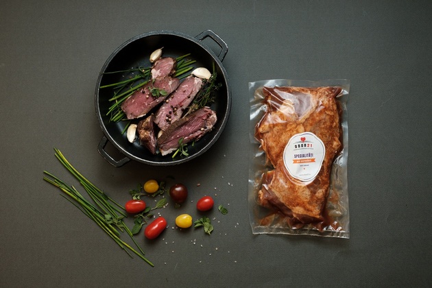 Studiu Obor21.ro: Jumatate dintre romani consuma zilnic carne si preparate din carne