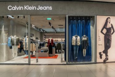 S-a deschis un nou magazin CALVIN KLEIN JEANS in City Park Mall Constanta
