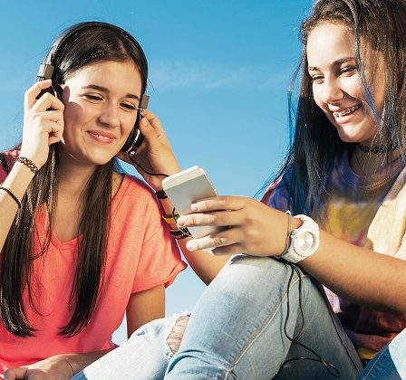 Cum sa cresti copii fericiti: 7 pasi simpli de la specialisti