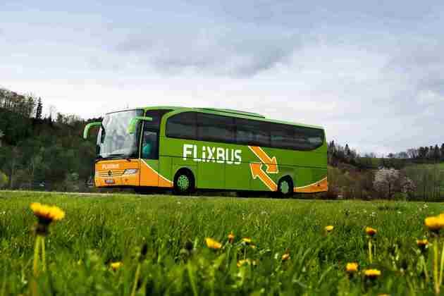 FlixBus creste frecventa curselor in perioada Sarbatorilor de Paste si lanseaza noi destinatii spre Tarile Nordice