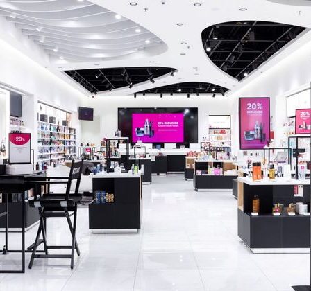 Produsele de ingrijire a tenului, din ce in ce mai cautate in Romania: Peste 100 de branduri de skin care si-au facut aparitia in portofoliul Notino