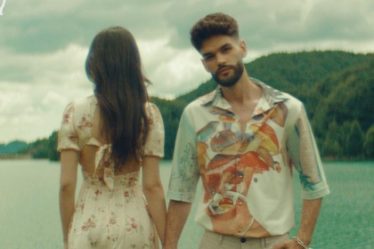 Edward Sanda lanseaza "Vacanta in inima ta"
