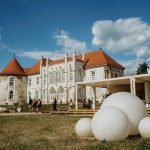 LibFest- sarbatoarea dedicata literaturii, artei si muzicii- are loc offline cu 4 zile de maraton cultural, in Brasov, in perioada 18-21 august