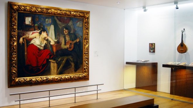 Fado, cantecul portughez melancolic si plin de dor se aude in Romania, in cadrul Semana do Fado