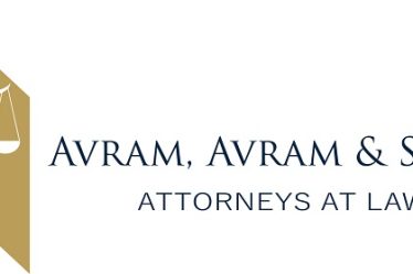 Cu o vechime de 31 de ani, cabinetul de avocatura Avram, Avram si Stroe a ramas o afacere de familie