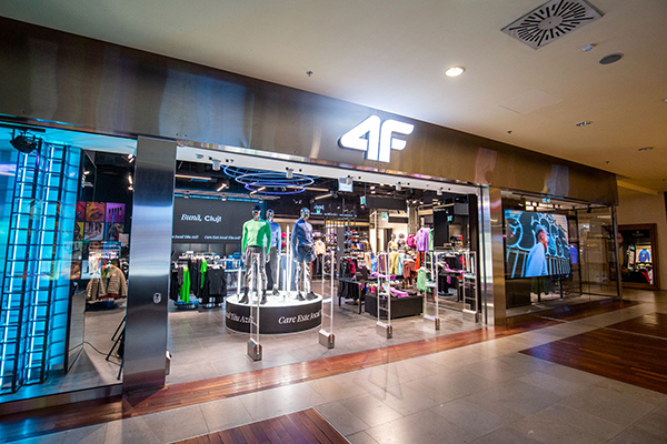 4F aduce noul concept store in Cluj-Napoca