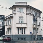 Se deschide prima scoala privata de parasutism din Transilvania