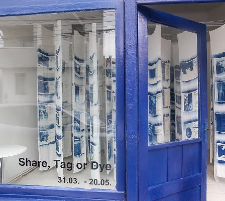 Labirintul de cianotipie Share, Tag or Dye Again ajunge pentru prima data in Timisoara pe 8 iunie