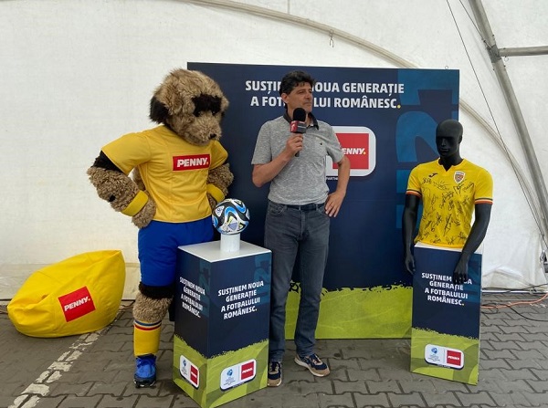 Trofeul UEFA Under 21 Championship 2023 a vizitat 4 orase din Romania