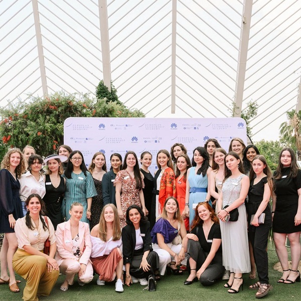 Huawei ofera tinerelor studente sansa de a conduce Europa catre un viitor digital incluziv si sustenabil