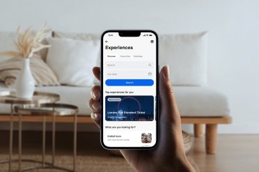 Revolut lanseaza Activitati, un marketplace cu peste 300.000 de activitati si atractii turistice