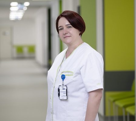 Canicula, un pericol pentru pacientii oncologici: "Cea mai mare provocare este sa ramana hidratati"