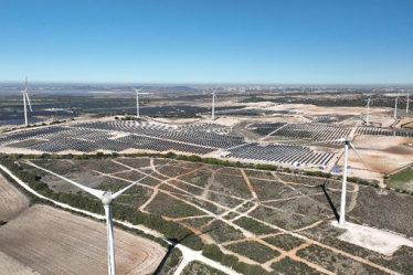 Prima centrala fotovoltaica MET din Spania incepe productia