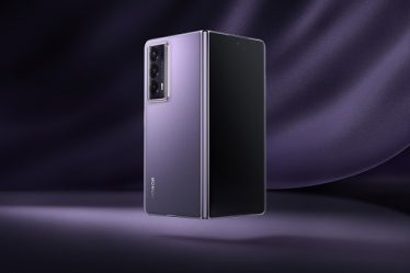 HONOR Magic V2: Cel mai subtire smartphone pliabil de pe piata ajunge in Europa, a doua casa a HONOR