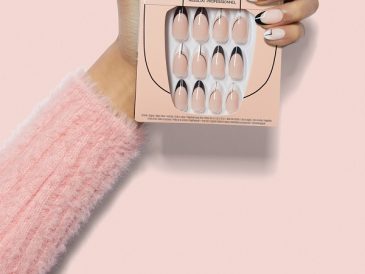 OPI lanseaza xPRESS/ON: primele unghii artificiale de la OPI care se aplica prin presare si au culorile iconice si finisajele inovatoare marca OPI