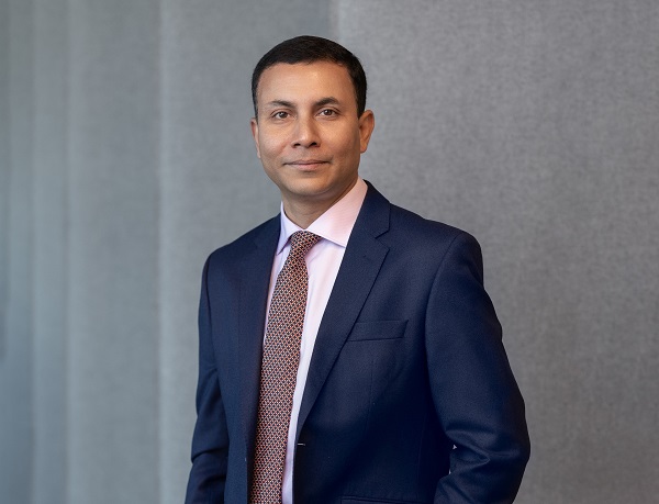 Studiu NN: Unul din doi romani se asteapta sa traiasca pana la 90 de ani si 73% spun ca se simt pregatiti pentru o viata lunga, dar doar 26% au luat masuri pentru a-si asigura viitorul financiar. Costul de trai in contextul economic actual si situatia financiara la pensie, principalele ingrijorari