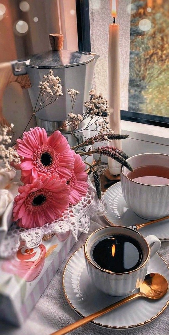 Buna dimineata! Imagini cu Cafea pentru Fiecare Zi a Lunii August