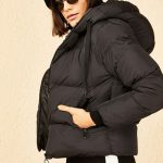 Geaca dama de iarna din fas scurta puffer cu gluga Bianco Lucci Alba
